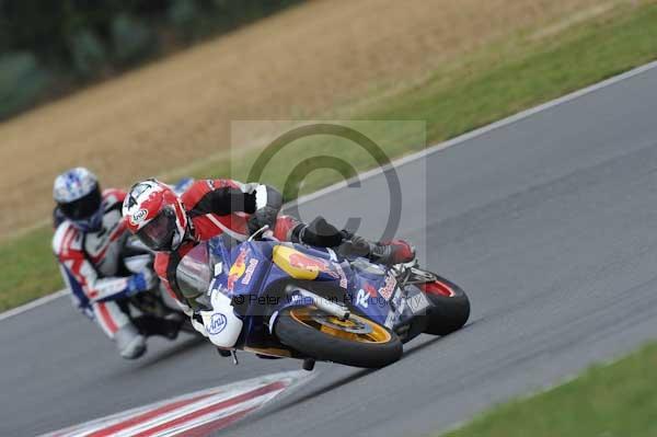 Motorcycle action photographs;Trackday digital images;event digital images;eventdigitalimages;no limits trackday;peter wileman photography;snetterton;snetterton circuit norfolk;snetterton photographs;trackday;trackday photos