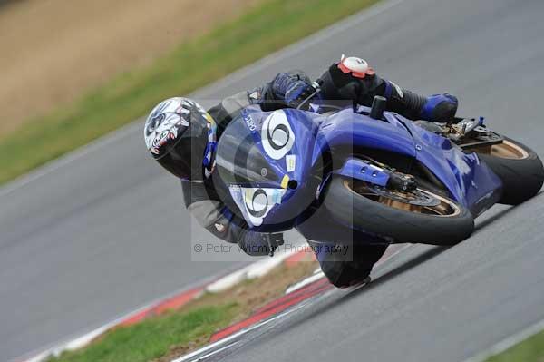 Motorcycle action photographs;Trackday digital images;event digital images;eventdigitalimages;no limits trackday;peter wileman photography;snetterton;snetterton circuit norfolk;snetterton photographs;trackday;trackday photos