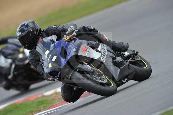 Motorcycle action photographs;Trackday digital images;event digital images;eventdigitalimages;no limits trackday;peter wileman photography;snetterton;snetterton circuit norfolk;snetterton photographs;trackday;trackday photos