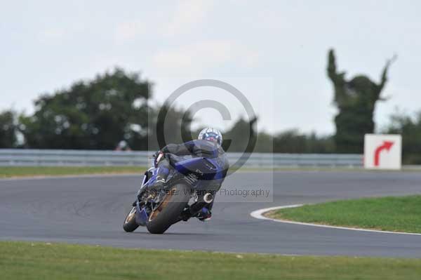 Motorcycle action photographs;Trackday digital images;event digital images;eventdigitalimages;no limits trackday;peter wileman photography;snetterton;snetterton circuit norfolk;snetterton photographs;trackday;trackday photos