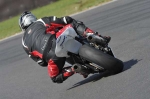 Motorcycle-action-photographs;Trackday-digital-images;event-digital-images;eventdigitalimages;no-limits-trackday;peter-wileman-photography;snetterton;snetterton-circuit-norfolk;snetterton-photographs;trackday;trackday-photos