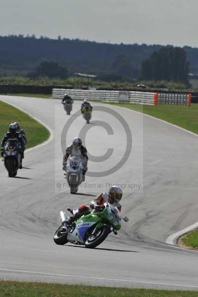 Motorcycle action photographs;Trackday digital images;event digital images;eventdigitalimages;no limits trackday;peter wileman photography;snetterton;snetterton circuit norfolk;snetterton photographs;trackday;trackday photos