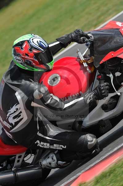 Motorcycle action photographs;Trackday digital images;event digital images;eventdigitalimages;no limits trackday;peter wileman photography;snetterton;snetterton circuit norfolk;snetterton photographs;trackday;trackday photos