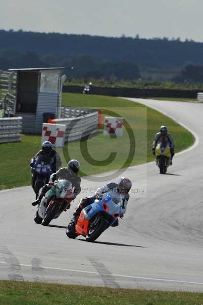 Motorcycle action photographs;Trackday digital images;event digital images;eventdigitalimages;no limits trackday;peter wileman photography;snetterton;snetterton circuit norfolk;snetterton photographs;trackday;trackday photos