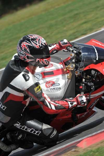 Motorcycle action photographs;Trackday digital images;event digital images;eventdigitalimages;no limits trackday;peter wileman photography;snetterton;snetterton circuit norfolk;snetterton photographs;trackday;trackday photos