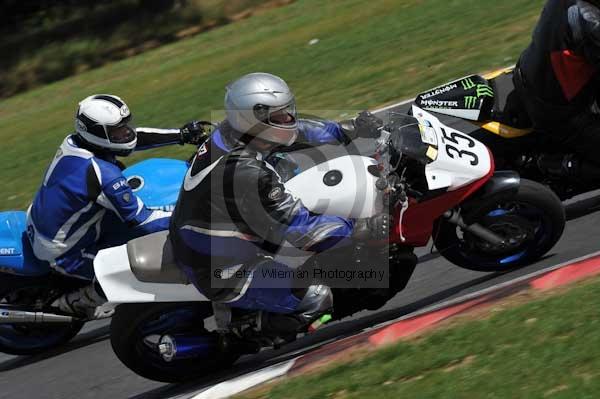Motorcycle action photographs;Trackday digital images;event digital images;eventdigitalimages;no limits trackday;peter wileman photography;snetterton;snetterton circuit norfolk;snetterton photographs;trackday;trackday photos