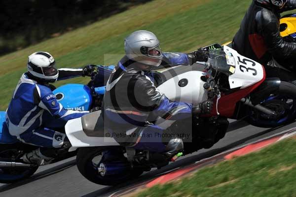 Motorcycle action photographs;Trackday digital images;event digital images;eventdigitalimages;no limits trackday;peter wileman photography;snetterton;snetterton circuit norfolk;snetterton photographs;trackday;trackday photos