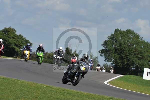 Motorcycle action photographs;Trackday digital images;event digital images;eventdigitalimages;no limits trackday;peter wileman photography;snetterton;snetterton circuit norfolk;snetterton photographs;trackday;trackday photos