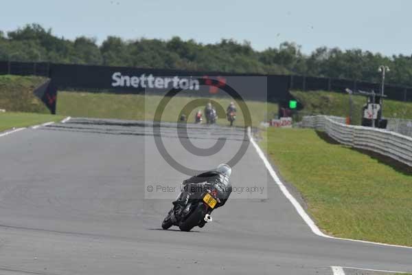 Motorcycle action photographs;Trackday digital images;event digital images;eventdigitalimages;no limits trackday;peter wileman photography;snetterton;snetterton circuit norfolk;snetterton photographs;trackday;trackday photos