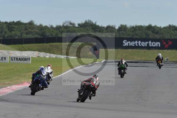 Motorcycle action photographs;Trackday digital images;event digital images;eventdigitalimages;no limits trackday;peter wileman photography;snetterton;snetterton circuit norfolk;snetterton photographs;trackday;trackday photos
