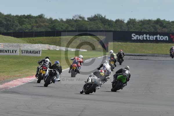 Motorcycle action photographs;Trackday digital images;event digital images;eventdigitalimages;no limits trackday;peter wileman photography;snetterton;snetterton circuit norfolk;snetterton photographs;trackday;trackday photos