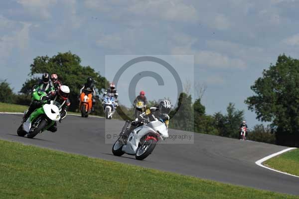 Motorcycle action photographs;Trackday digital images;event digital images;eventdigitalimages;no limits trackday;peter wileman photography;snetterton;snetterton circuit norfolk;snetterton photographs;trackday;trackday photos