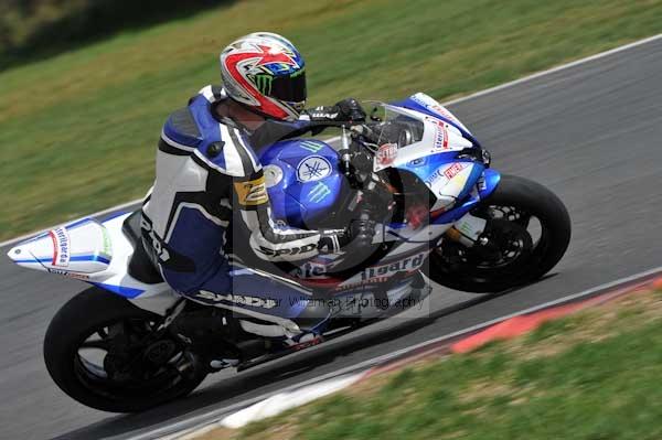Motorcycle action photographs;Trackday digital images;event digital images;eventdigitalimages;no limits trackday;peter wileman photography;snetterton;snetterton circuit norfolk;snetterton photographs;trackday;trackday photos