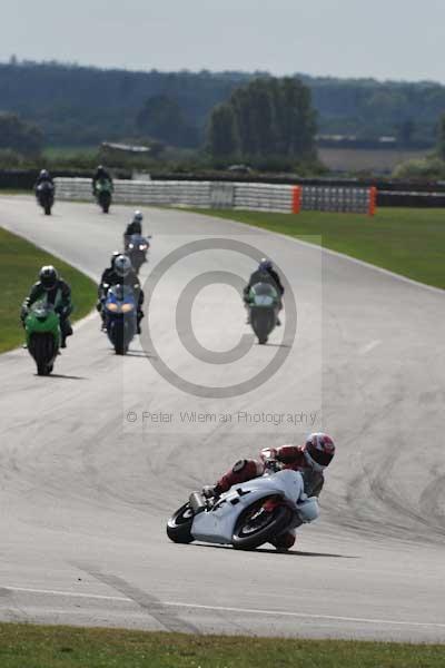 Motorcycle action photographs;Trackday digital images;event digital images;eventdigitalimages;no limits trackday;peter wileman photography;snetterton;snetterton circuit norfolk;snetterton photographs;trackday;trackday photos