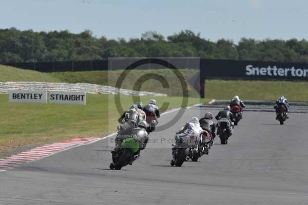Motorcycle action photographs;Trackday digital images;event digital images;eventdigitalimages;no limits trackday;peter wileman photography;snetterton;snetterton circuit norfolk;snetterton photographs;trackday;trackday photos