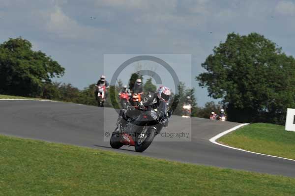 Motorcycle action photographs;Trackday digital images;event digital images;eventdigitalimages;no limits trackday;peter wileman photography;snetterton;snetterton circuit norfolk;snetterton photographs;trackday;trackday photos