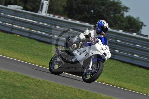 Motorcycle action photographs;Trackday digital images;event digital images;eventdigitalimages;no limits trackday;peter wileman photography;snetterton;snetterton circuit norfolk;snetterton photographs;trackday;trackday photos