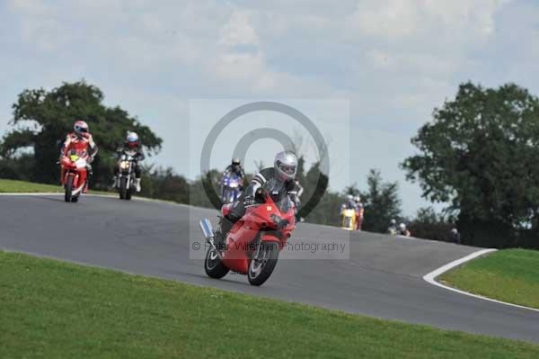 Motorcycle action photographs;Trackday digital images;event digital images;eventdigitalimages;no limits trackday;peter wileman photography;snetterton;snetterton circuit norfolk;snetterton photographs;trackday;trackday photos