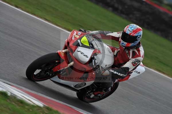 Motorcycle action photographs;Trackday digital images;event digital images;eventdigitalimages;no limits trackday;peter wileman photography;snetterton;snetterton circuit norfolk;snetterton photographs;trackday;trackday photos