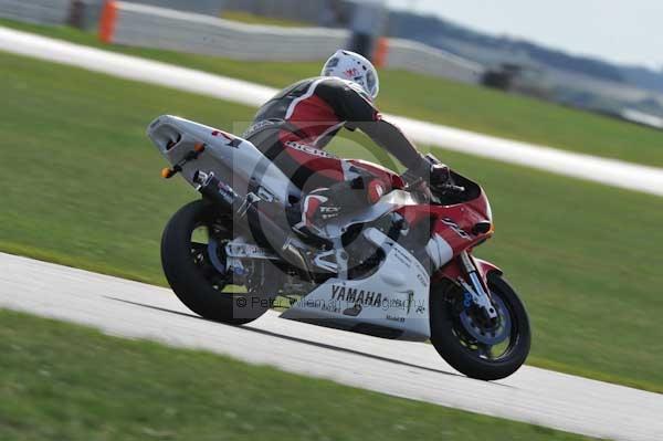 Motorcycle action photographs;Trackday digital images;event digital images;eventdigitalimages;no limits trackday;peter wileman photography;snetterton;snetterton circuit norfolk;snetterton photographs;trackday;trackday photos