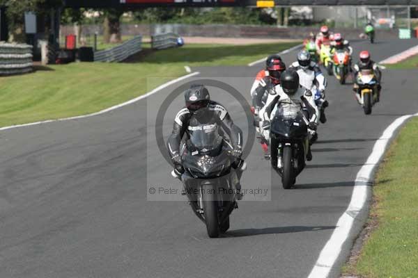 Motorcycle action photographs;Trackday digital images;event digital images;eventdigitalimages;no limits trackday;oulton park;oulton park circuit cheshire;oulton park photographs;peter wileman photography;trackday;trackday photos