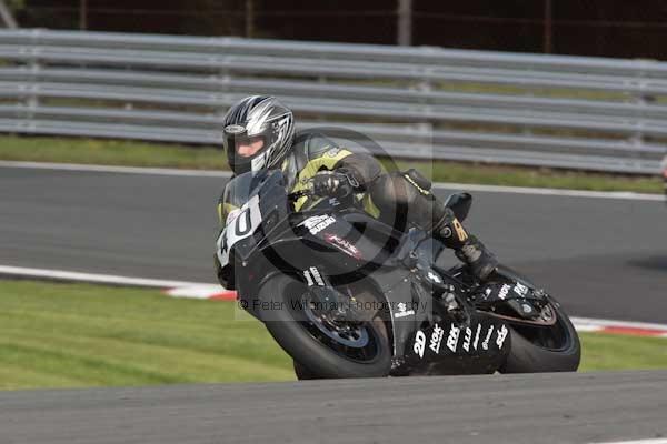 Motorcycle action photographs;Trackday digital images;event digital images;eventdigitalimages;no limits trackday;oulton park;oulton park circuit cheshire;oulton park photographs;peter wileman photography;trackday;trackday photos