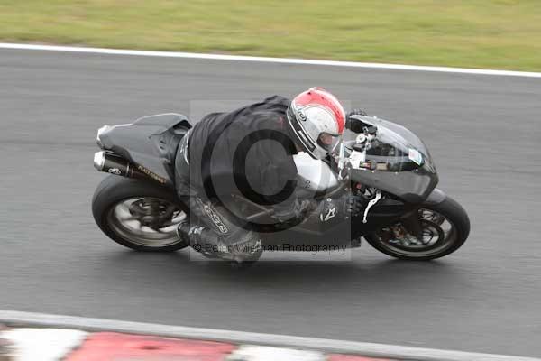 Motorcycle action photographs;Trackday digital images;event digital images;eventdigitalimages;no limits trackday;oulton park;oulton park circuit cheshire;oulton park photographs;peter wileman photography;trackday;trackday photos