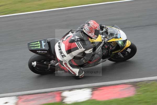 Motorcycle action photographs;Trackday digital images;event digital images;eventdigitalimages;no limits trackday;oulton park;oulton park circuit cheshire;oulton park photographs;peter wileman photography;trackday;trackday photos