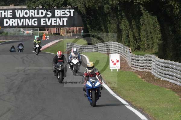 Motorcycle action photographs;Trackday digital images;event digital images;eventdigitalimages;no limits trackday;oulton park;oulton park circuit cheshire;oulton park photographs;peter wileman photography;trackday;trackday photos