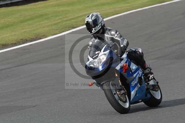 Motorcycle action photographs;Trackday digital images;event digital images;eventdigitalimages;no limits trackday;oulton park;oulton park circuit cheshire;oulton park photographs;peter wileman photography;trackday;trackday photos