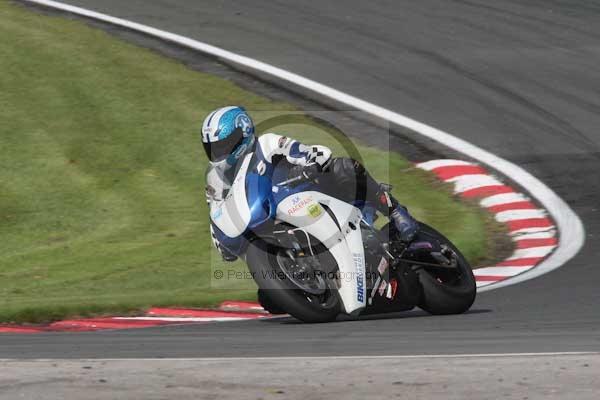 Motorcycle action photographs;Trackday digital images;event digital images;eventdigitalimages;no limits trackday;oulton park;oulton park circuit cheshire;oulton park photographs;peter wileman photography;trackday;trackday photos
