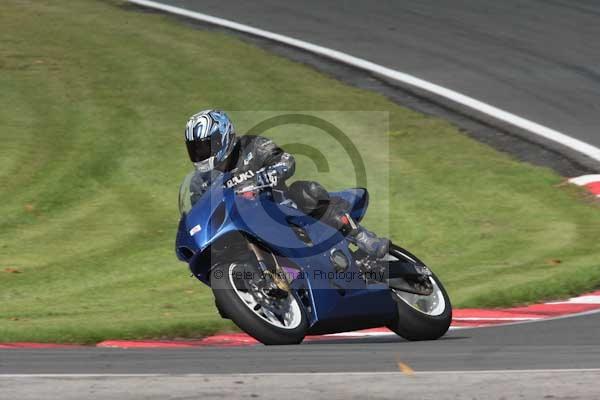 Motorcycle action photographs;Trackday digital images;event digital images;eventdigitalimages;no limits trackday;oulton park;oulton park circuit cheshire;oulton park photographs;peter wileman photography;trackday;trackday photos