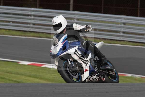 Motorcycle action photographs;Trackday digital images;event digital images;eventdigitalimages;no limits trackday;oulton park;oulton park circuit cheshire;oulton park photographs;peter wileman photography;trackday;trackday photos