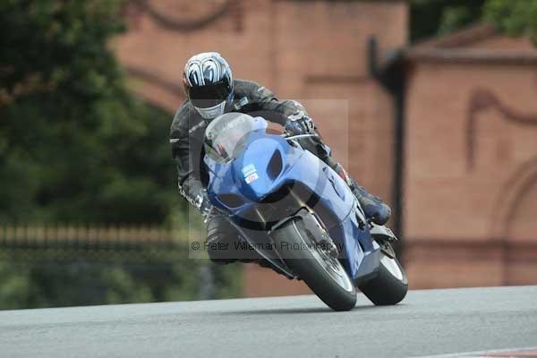 Motorcycle action photographs;Trackday digital images;event digital images;eventdigitalimages;no limits trackday;oulton park;oulton park circuit cheshire;oulton park photographs;peter wileman photography;trackday;trackday photos
