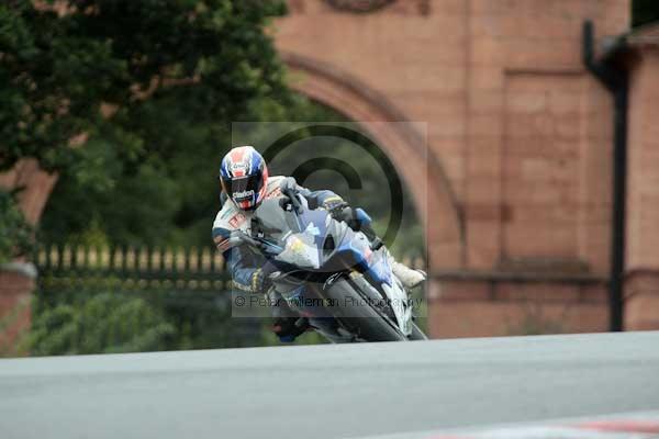 Motorcycle action photographs;Trackday digital images;event digital images;eventdigitalimages;no limits trackday;oulton park;oulton park circuit cheshire;oulton park photographs;peter wileman photography;trackday;trackday photos