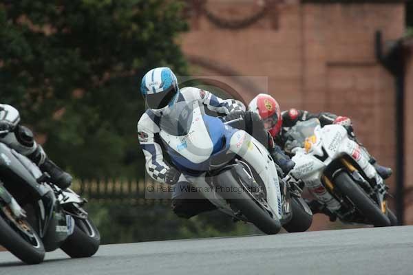 Motorcycle action photographs;Trackday digital images;event digital images;eventdigitalimages;no limits trackday;oulton park;oulton park circuit cheshire;oulton park photographs;peter wileman photography;trackday;trackday photos