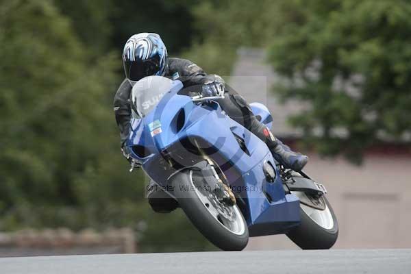 Motorcycle action photographs;Trackday digital images;event digital images;eventdigitalimages;no limits trackday;oulton park;oulton park circuit cheshire;oulton park photographs;peter wileman photography;trackday;trackday photos
