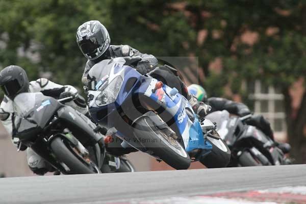 Motorcycle action photographs;Trackday digital images;event digital images;eventdigitalimages;no limits trackday;oulton park;oulton park circuit cheshire;oulton park photographs;peter wileman photography;trackday;trackday photos