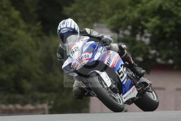 Motorcycle action photographs;Trackday digital images;event digital images;eventdigitalimages;no limits trackday;oulton park;oulton park circuit cheshire;oulton park photographs;peter wileman photography;trackday;trackday photos