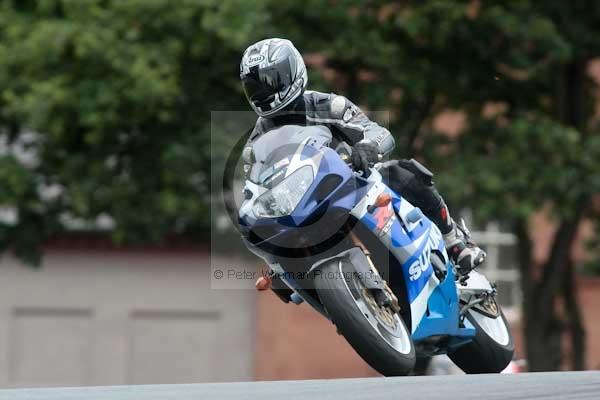 Motorcycle action photographs;Trackday digital images;event digital images;eventdigitalimages;no limits trackday;oulton park;oulton park circuit cheshire;oulton park photographs;peter wileman photography;trackday;trackday photos