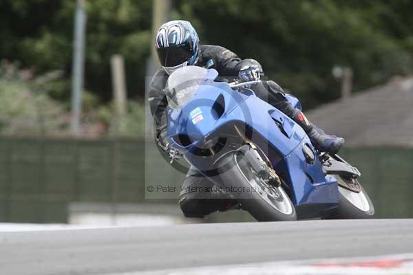 Motorcycle action photographs;Trackday digital images;event digital images;eventdigitalimages;no limits trackday;oulton park;oulton park circuit cheshire;oulton park photographs;peter wileman photography;trackday;trackday photos