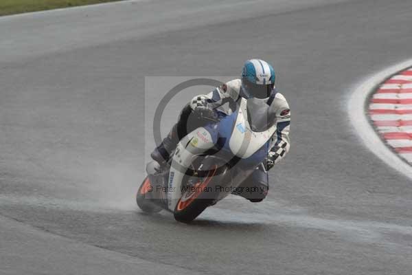 Motorcycle action photographs;Trackday digital images;event digital images;eventdigitalimages;no limits trackday;oulton park;oulton park circuit cheshire;oulton park photographs;peter wileman photography;trackday;trackday photos