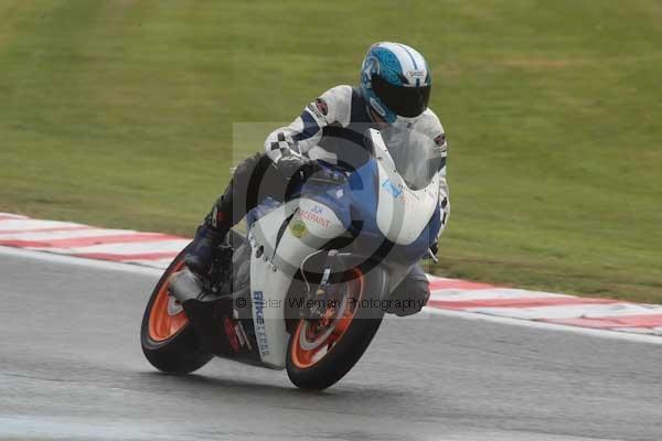 Motorcycle action photographs;Trackday digital images;event digital images;eventdigitalimages;no limits trackday;oulton park;oulton park circuit cheshire;oulton park photographs;peter wileman photography;trackday;trackday photos