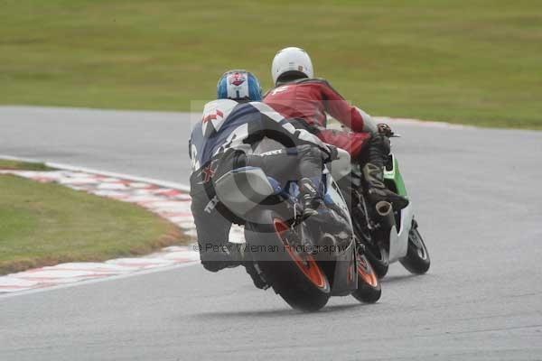 Motorcycle action photographs;Trackday digital images;event digital images;eventdigitalimages;no limits trackday;oulton park;oulton park circuit cheshire;oulton park photographs;peter wileman photography;trackday;trackday photos
