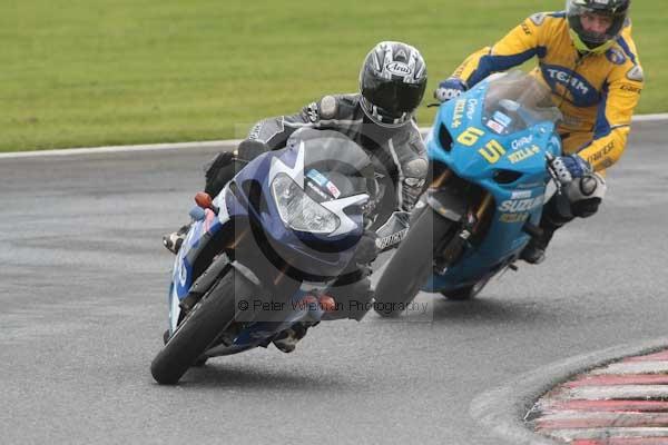 Motorcycle action photographs;Trackday digital images;event digital images;eventdigitalimages;no limits trackday;oulton park;oulton park circuit cheshire;oulton park photographs;peter wileman photography;trackday;trackday photos