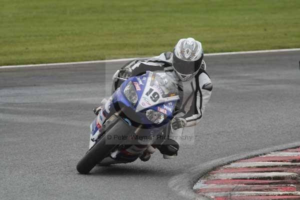 Motorcycle action photographs;Trackday digital images;event digital images;eventdigitalimages;no limits trackday;oulton park;oulton park circuit cheshire;oulton park photographs;peter wileman photography;trackday;trackday photos