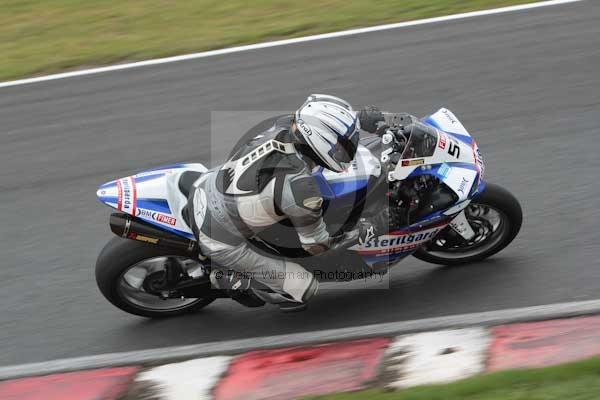 Motorcycle action photographs;Trackday digital images;event digital images;eventdigitalimages;no limits trackday;oulton park;oulton park circuit cheshire;oulton park photographs;peter wileman photography;trackday;trackday photos