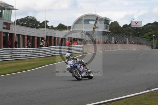 Motorcycle action photographs;Trackday digital images;event digital images;eventdigitalimages;no limits trackday;oulton park;oulton park circuit cheshire;oulton park photographs;peter wileman photography;trackday;trackday photos
