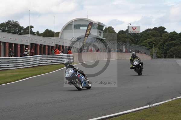 Motorcycle action photographs;Trackday digital images;event digital images;eventdigitalimages;no limits trackday;oulton park;oulton park circuit cheshire;oulton park photographs;peter wileman photography;trackday;trackday photos