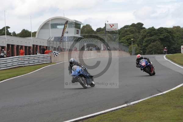 Motorcycle action photographs;Trackday digital images;event digital images;eventdigitalimages;no limits trackday;oulton park;oulton park circuit cheshire;oulton park photographs;peter wileman photography;trackday;trackday photos